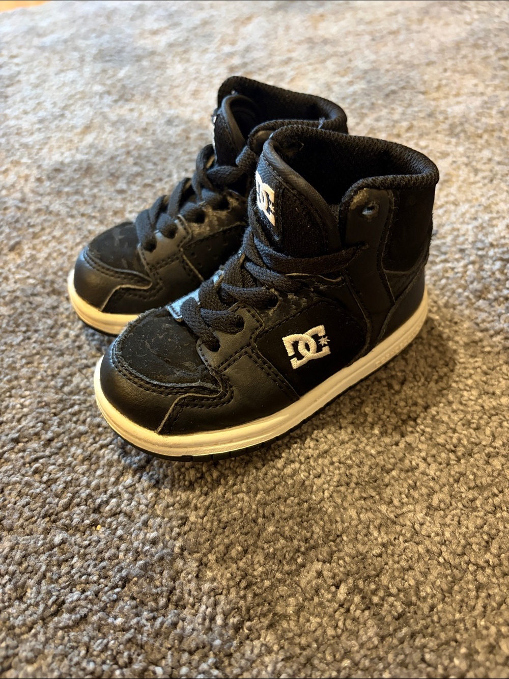 Toddler size 5 DC Black High-Top Kids Sneakers with White Logo